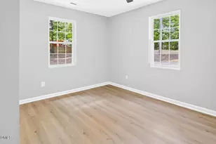 421 E Webb St, Mebane, NC 27302 - Photo 23