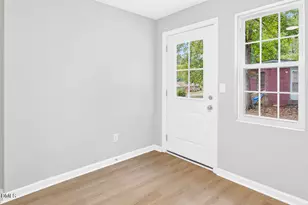 421 E Webb St, Mebane, NC 27302 - Photo 9