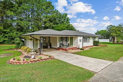 206 E Main Street, Micro, NC 27555 - Photo 3