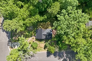 540 W Chisholm St, Sanford, NC 27330 - Photo 47