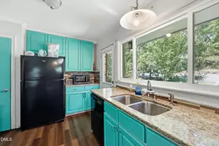 540 W Chisholm St, Sanford, NC 27330 - Photo 17