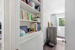 540 W Chisholm St, Sanford, NC 27330 - Photo 27