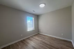 1901 Tischer Rd, Raleigh, NC 27603 - Photo 9