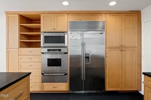 604 Caswell Rd, Chapel Hill, NC 27514 - Photo 23