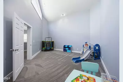 8308 Belgium Drive, Raleigh, NC 27606 - Photo 37