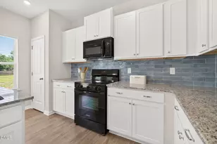 122 Continental Ln, Smithfield, NC 27577 - Photo 15