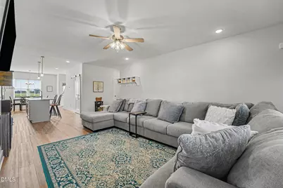 176 Glenwood Place, Kenly, NC 27542 - Photo 5