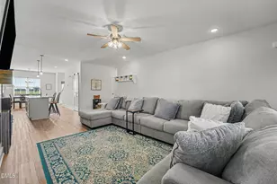176 Glenwood Pl, Kenly, NC 27542 - Photo 5