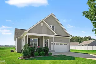 176 Glenwood Pl, Kenly, NC 27542 - Photo 1