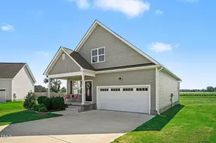 176 Glenwood Pl, Kenly, NC 27542 - Photo 3