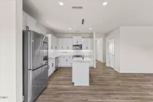 1717 Arapahoe Ridge Dr, Raleigh, NC 27604 - Photo 15