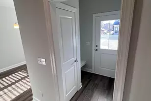 6800 Milligan Way, Raleigh, NC 27613 - Photo 7
