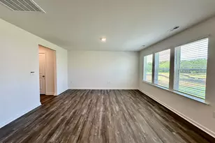 258 Bay Laurel Dr, Sanford, NC 27332 - Photo 7