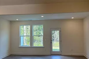 907 Kensley Grv Ln, Fuquay Varina, NC 27526 - Photo 3