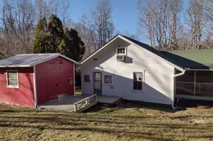 659 Chestnut Grove Rd, Spruce Pine, NC 28777 - Photo 15