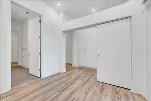 2441 Campus Shore Dr, Raleigh, NC 27606 - Photo 15