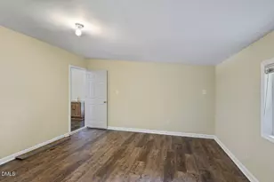 243 Violet Ln, Coats, NC 27521 - Photo 23