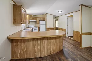 243 Violet Ln, Coats, NC 27521 - Photo 9