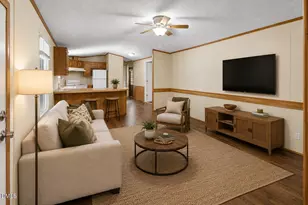 243 Violet Ln, Coats, NC 27521 - Photo 5