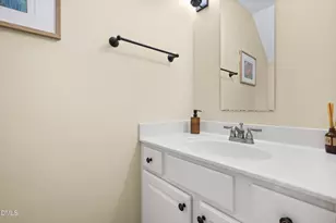 5500 Jeanette Marie Ln, Raleigh, NC 27613 - Photo 29