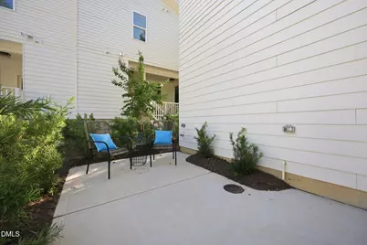 2819 Wilcox Place, Raleigh, NC 27607 - Photo 5