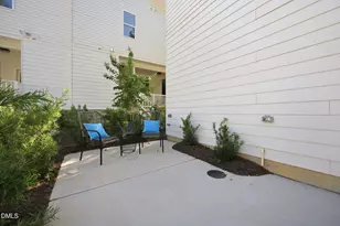 2819 Wilcox Pl, Raleigh, NC 27607 - Photo 5