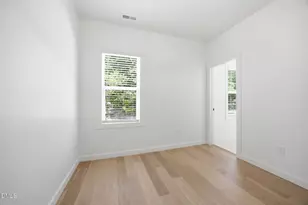 2815 Wilcox Pl, Raleigh, NC 27607 - Photo 23