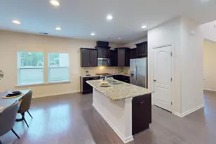 713 Harvest Point Dr, Fuquay-Varina, NC 27526 - Photo 9