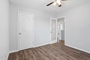 1406 Pleasant Garden Ln, Raleigh, NC 27610 - Photo 25