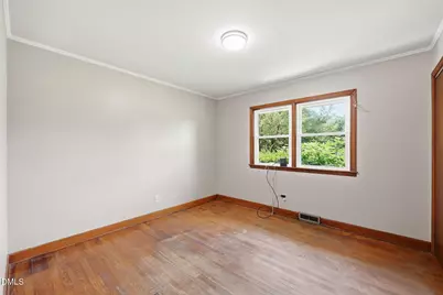 305 Meadowbrook Drive, Burlington, NC 27215 - Photo 19