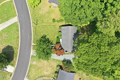 305 Meadowbrook Drive, Burlington, NC 27215 - Photo 29