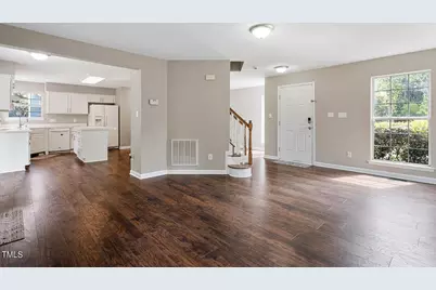 209 Trailview Drive, Cary, NC 27513 - Photo 5