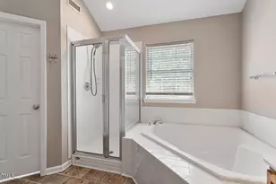 209 Trailview Dr, Cary, NC 27513 - Photo 19