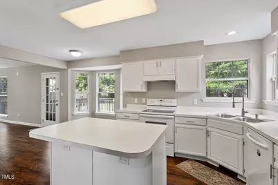 209 Trailview Drive, Cary, NC 27513 - Photo 11