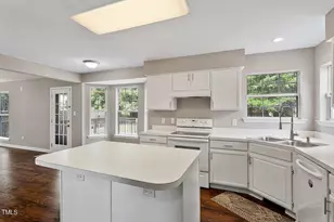 209 Trailview Dr, Cary, NC 27513 - Photo 11