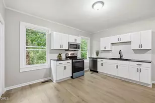 200 N 17th St, Erwin, NC 28339 - Photo 13