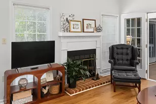 1101 Esher Ct, Raleigh, NC 27609 - Photo 5