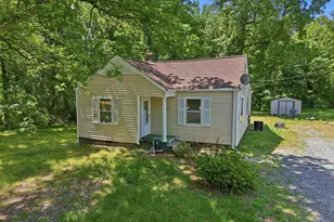 3801 Twin Oak Dr, Greensboro, NC 27407 - Photo 3