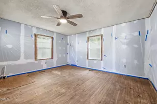 3801 Twin Oak Dr, Greensboro, NC 27407 - Photo 11