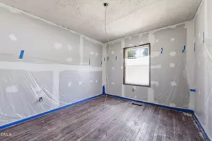 3801 Twin Oak Dr, Greensboro, NC 27407 - Photo 15