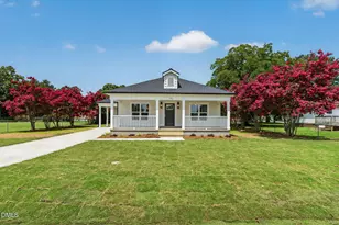 175 Tracy Ln, Dunn, NC 28334 - Photo 1