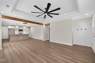 175 Tracy Ln, Dunn, NC 28334 - Photo 3