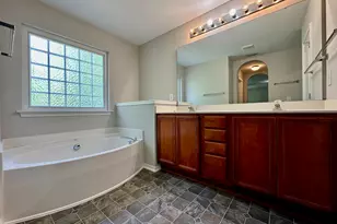 8208 Stone Cellar Dr, Raleigh, NC 27613 - Photo 21