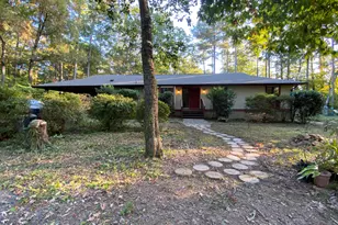 209 Hunter Hill Rd, Chapel Hill, NC 27516 - Photo 1