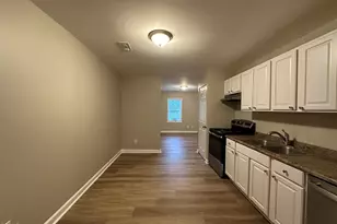 1113 Upchurch St, Raleigh, NC 27610 - Photo 7