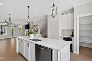 1501 Draper Vw Lp, Raleigh, NC 27608 - Photo 15