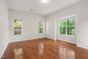107 Bay Colony Ct, Chapel Hill, NC 27517 - Photo 11