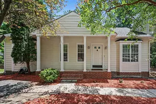 107 Bay Colony Ct, Chapel Hill, NC 27517 - Photo 1
