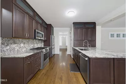 102 Parkside Circle, Chapel Hill, NC 27516 - Photo 15