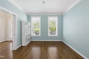 102 Parkside Cir, Chapel Hill, NC 27516 - Photo 9